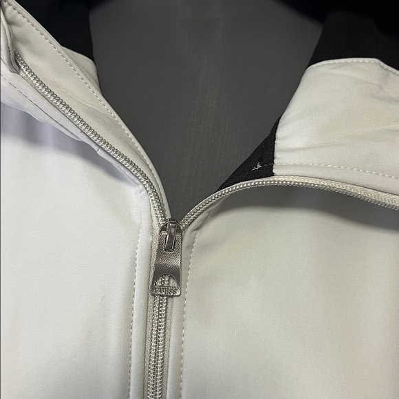 GUESS Men's Softshell Long Sleeve Hood Jacket, White - Picture 6 of 10